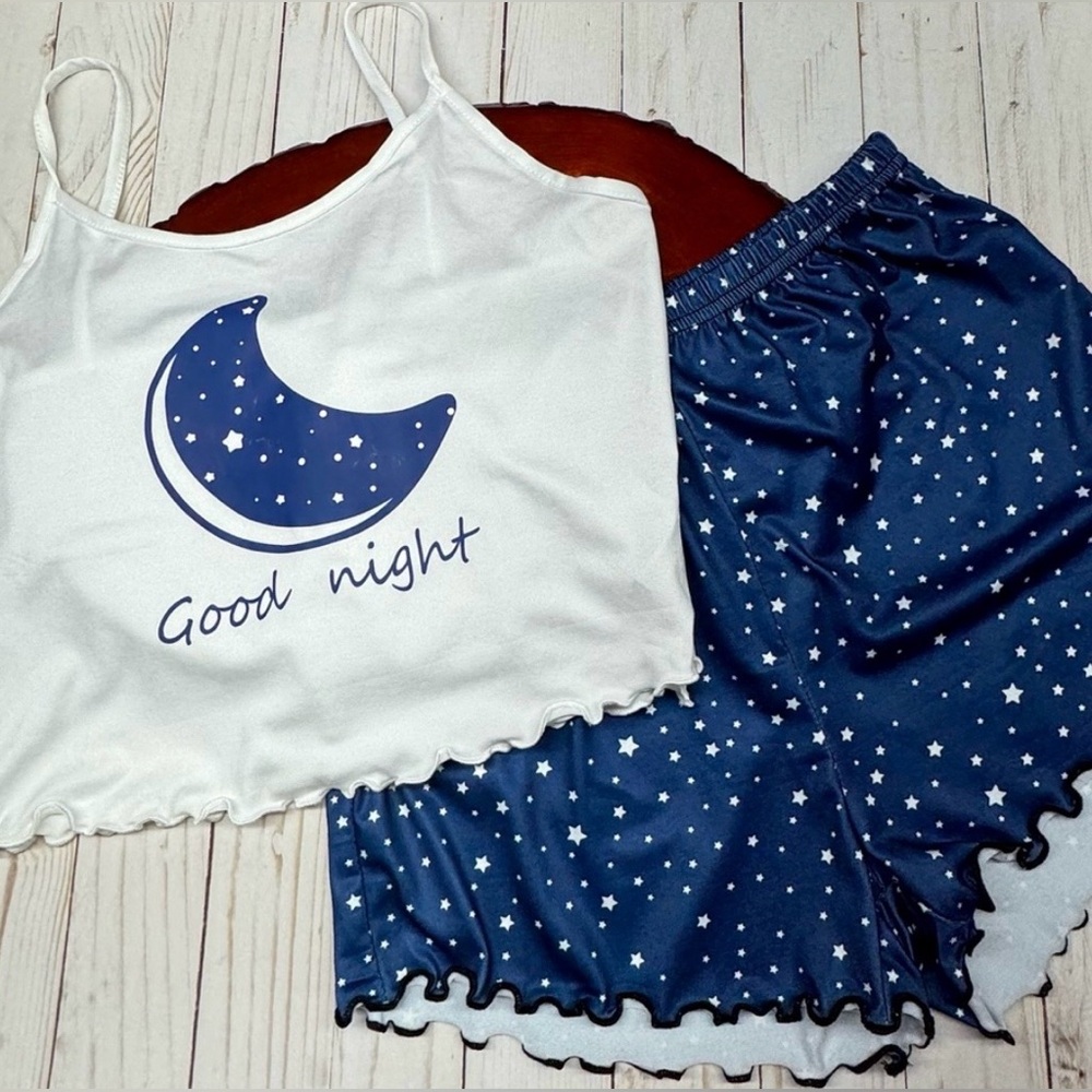 Moon & Starry Print Pajama Set Soft Cami Top and Shorts Loungewear